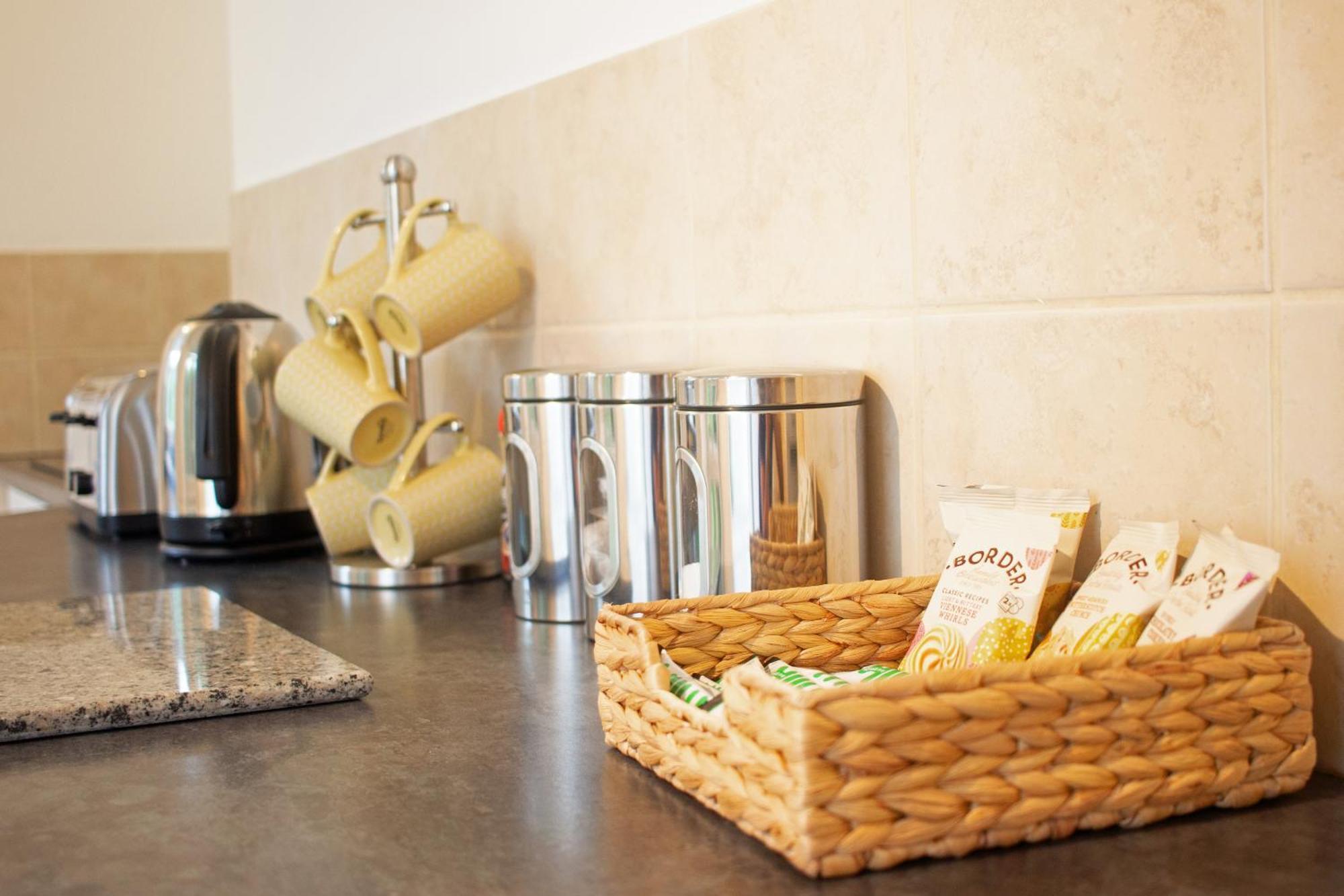 Raleigh Gf - Ground Floor 1 Bed Georgian Flat In The City Centre Free Parking And Wifi Exeter Extérieur photo